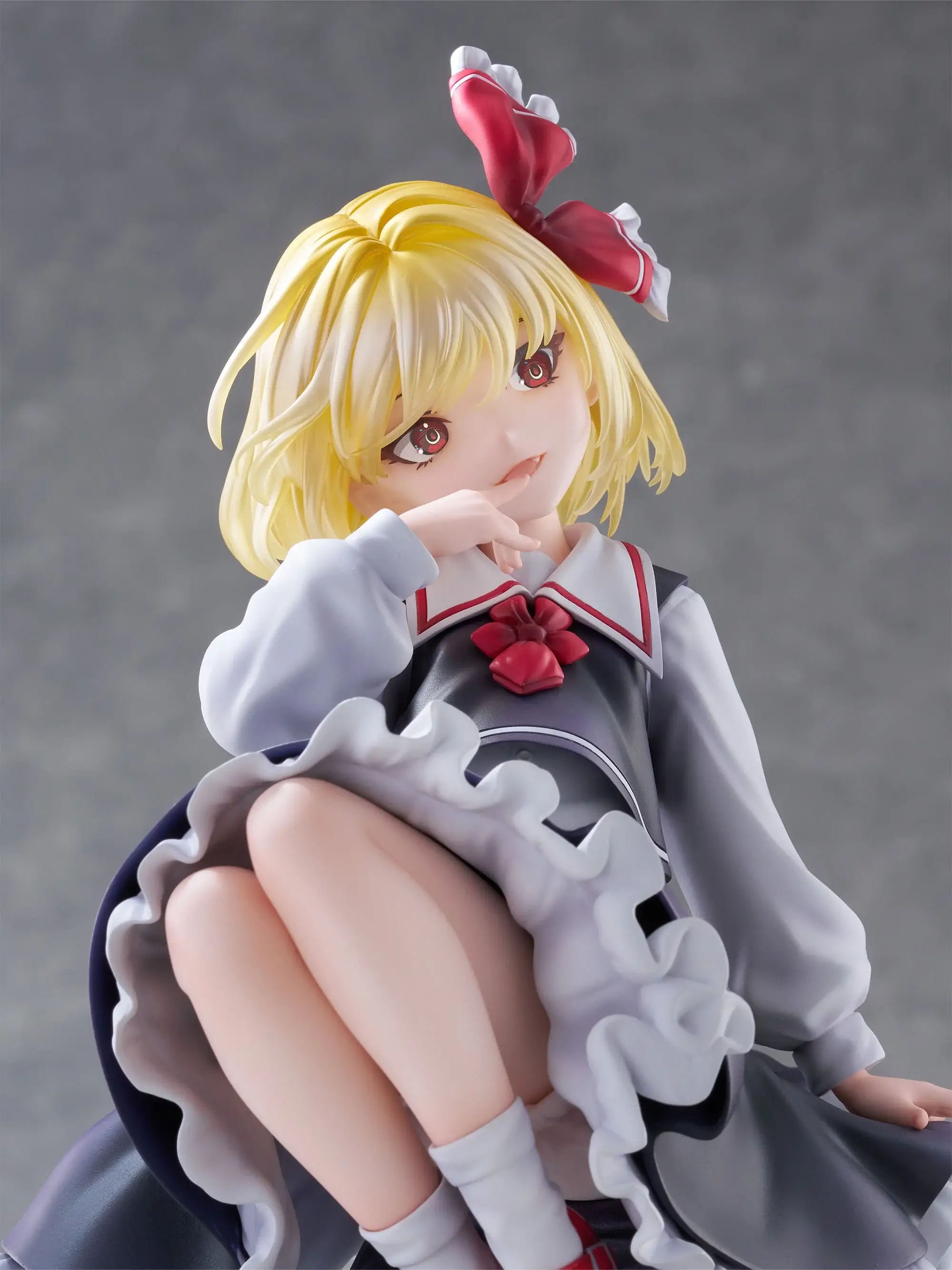 Figurine Rumia illustration by Uoozan de Touhou Project par F:NEX, échelle 1/7, hauteur 240 mm